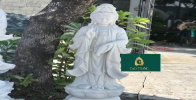 Tượng Phật Bà Quan Âm Bằng Đá Non Nước