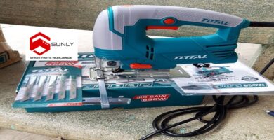 Cưa Lọng Total 650w